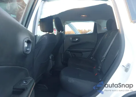 2020 Jeep Compass Sport 4X4 z USA, uszkodzony, nr VIN 3C4NJDAB7LT101537